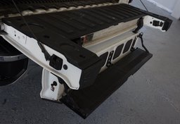 2023 GMC Sierra 2500HD - Image 25