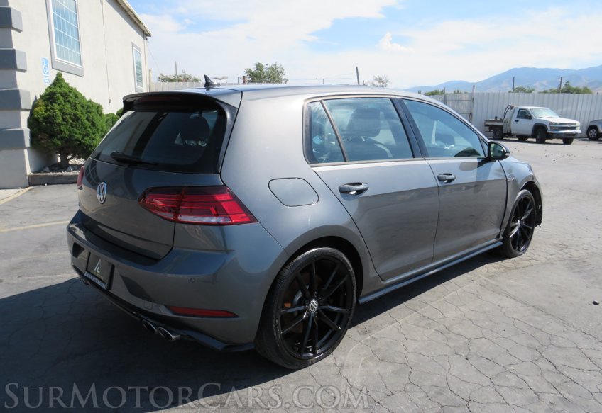 2019 Volkswagen Golf R - Image 5