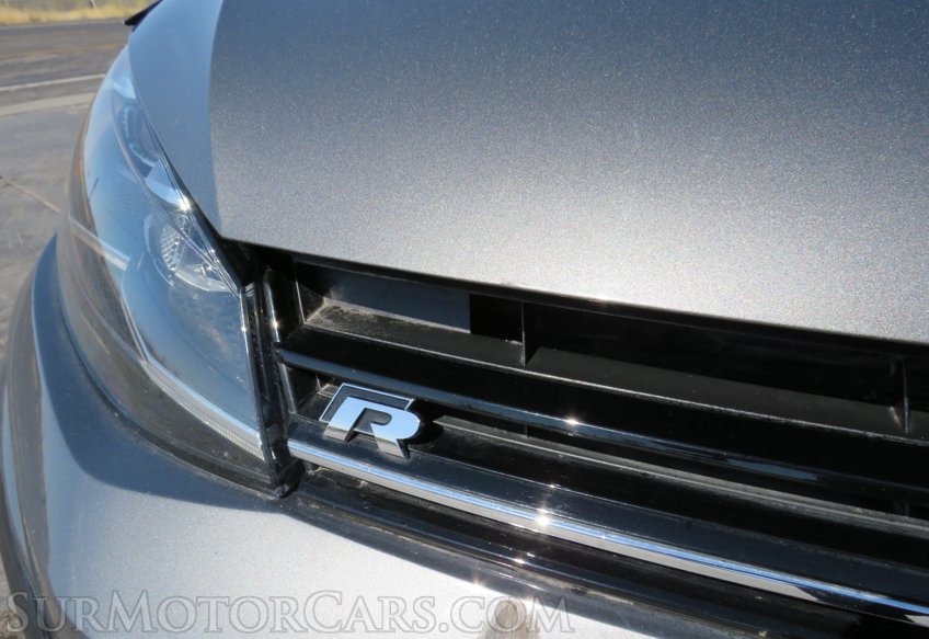 2019 Volkswagen Golf R - Image 14