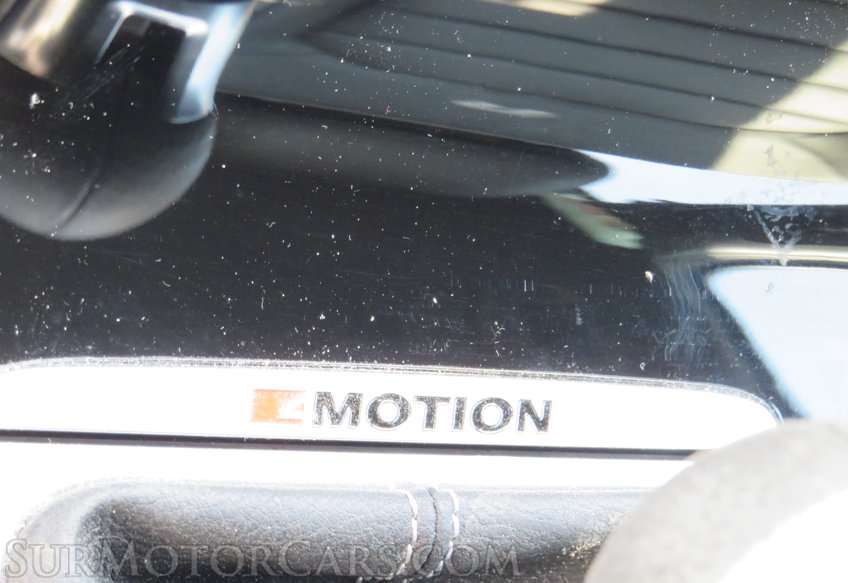 2019 Volkswagen Golf R - Image 41