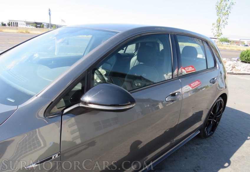 2019 Volkswagen Golf R - Image 13