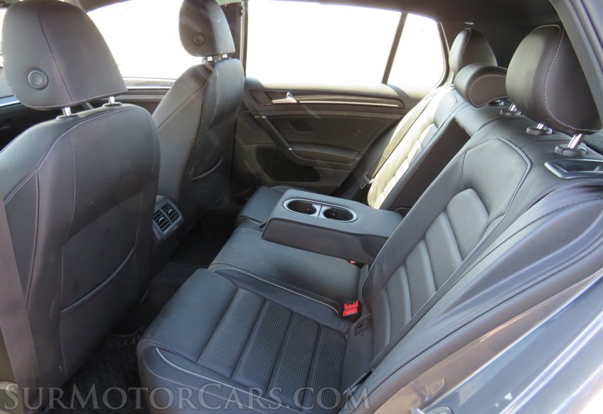 2019 Volkswagen Golf R - Image 23