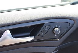 2019 Volkswagen Golf R - Image 48