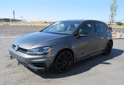 2019 Volkswagen Golf R - Image 2