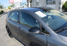 2019 Volkswagen Golf R - Image 12