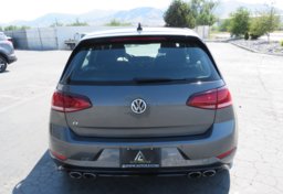 2019 Volkswagen Golf R - Image 11