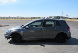 2019 Volkswagen Golf R - Image 10