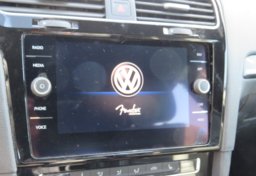 2019 Volkswagen Golf R - Image 37