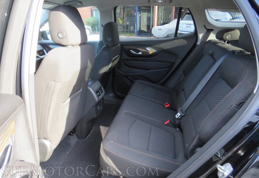 2020 GMC Terrain - Image 30