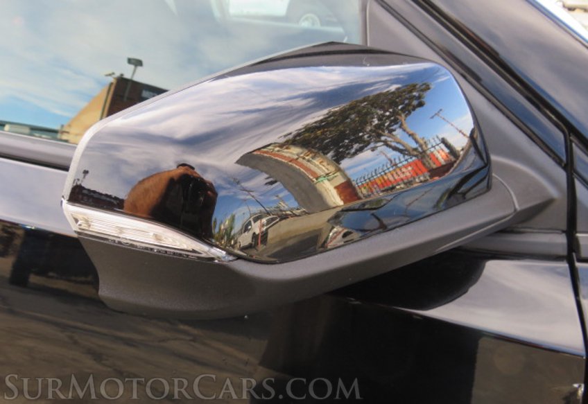 2020 GMC Terrain - Image 17