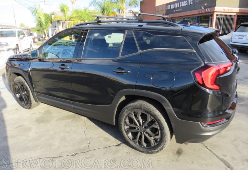 2020 GMC Terrain - Image 5