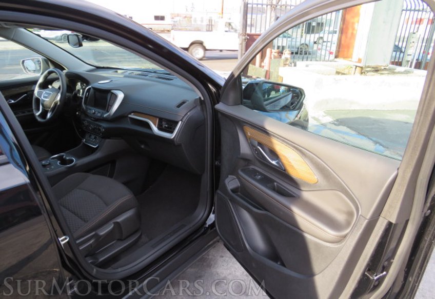 2020 GMC Terrain - Image 23