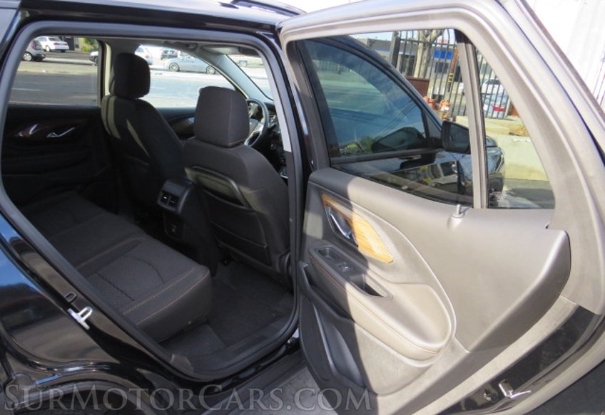 2020 GMC Terrain - Image 27