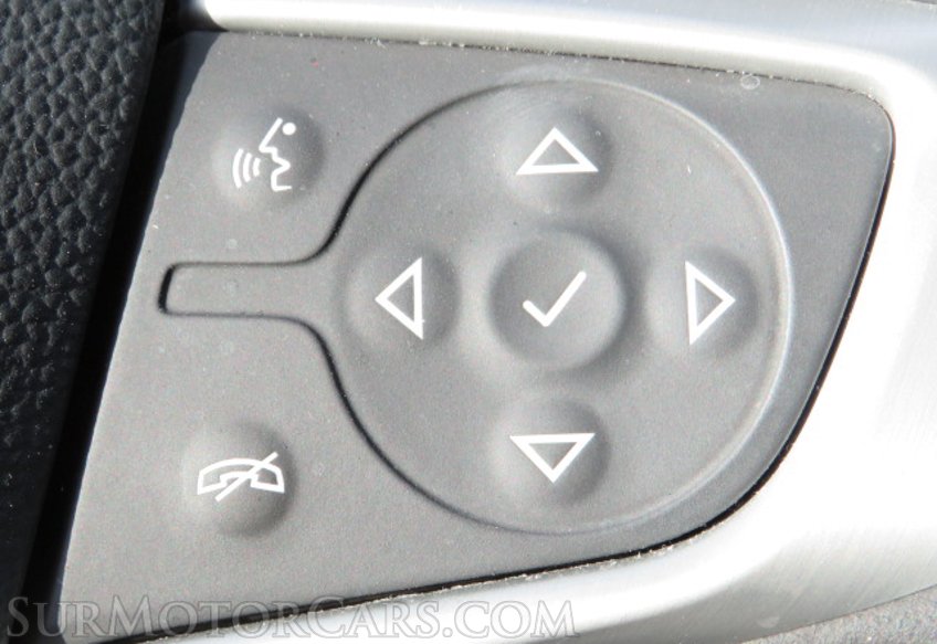 2020 GMC Terrain - Image 34