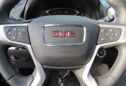 2020 GMC Terrain - Image 33