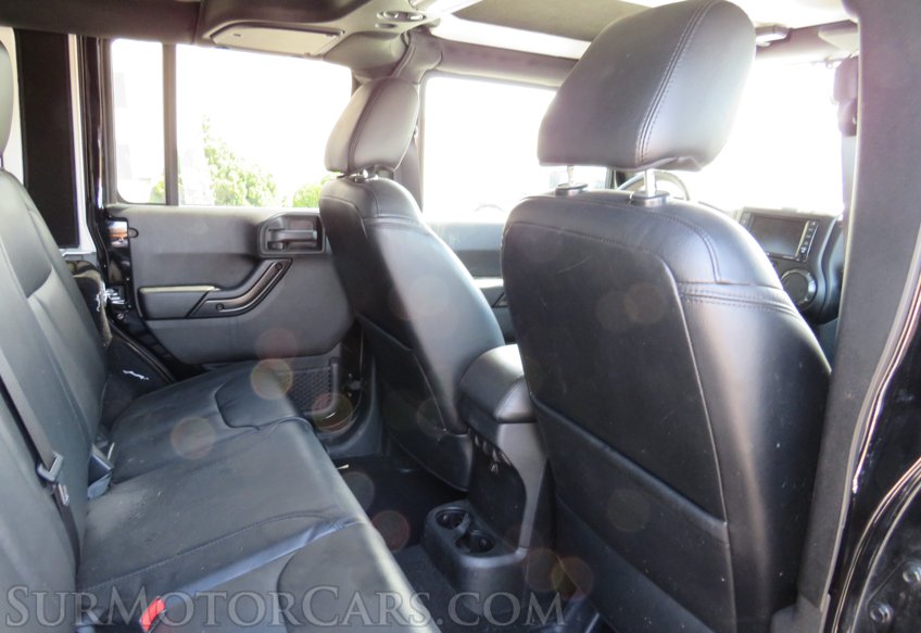 2017 Jeep Wrangler Unlimited - Image 25