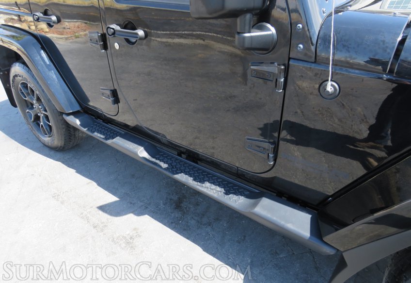 2017 Jeep Wrangler Unlimited - Image 16