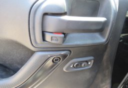 2017 Jeep Wrangler Unlimited - Image 43