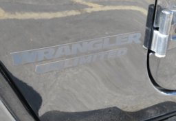 2017 Jeep Wrangler Unlimited - Image 23