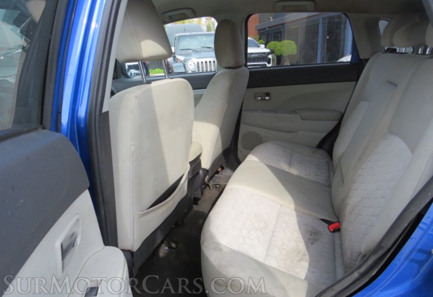 2021 Mitsubishi Outlander Sport - Image 19