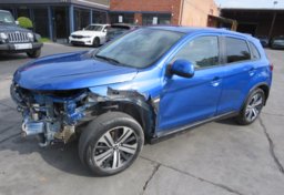 2021 Mitsubishi Outlander Sport - Image 2