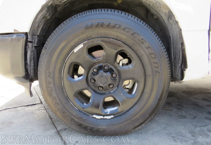 2017 Nissan Titan - Image 16