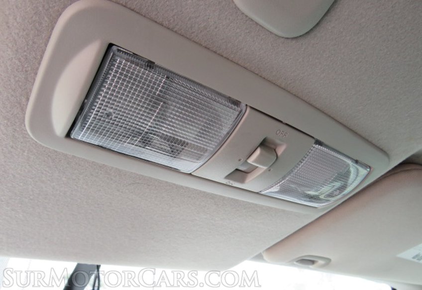 2017 Nissan Titan - Image 30