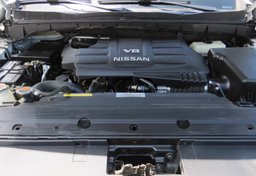 2017 Nissan Titan - Image 38