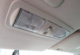 2017 Nissan Titan - Image 30