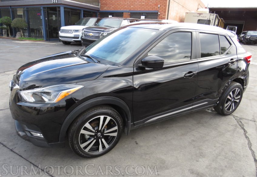 2019 Nissan Kicks - Image 2