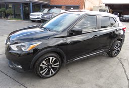 2019 Nissan Kicks - Image 2