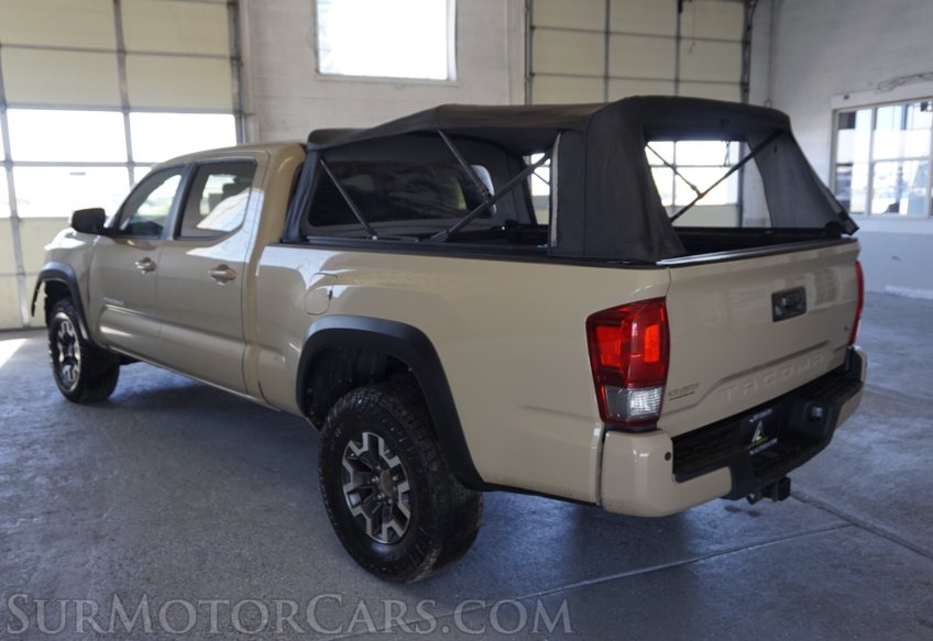 2017 Toyota Tacoma - Image 8