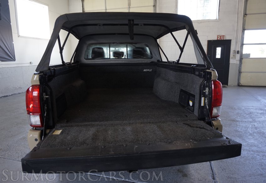 2017 Toyota Tacoma - Image 20