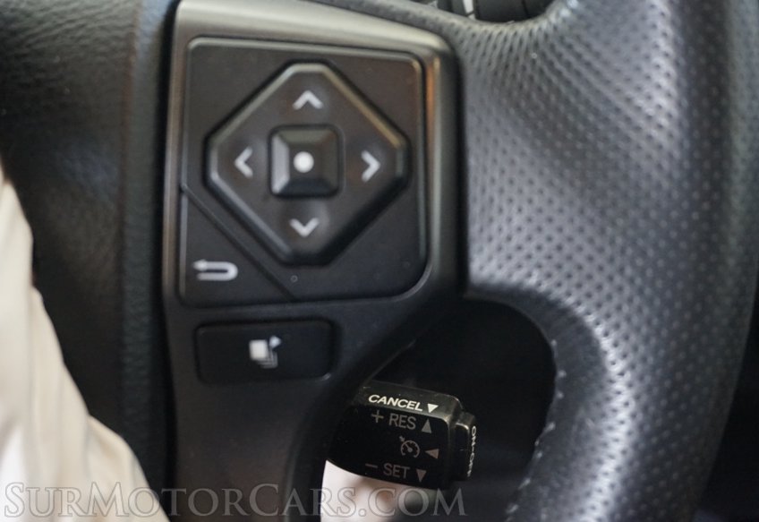 2017 Toyota Tacoma - Image 27