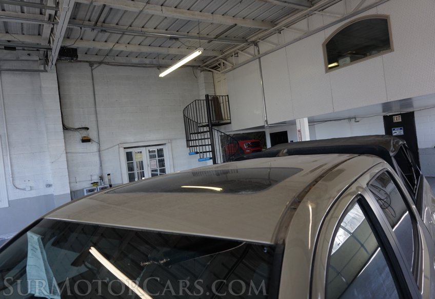 2017 Toyota Tacoma - Image 14