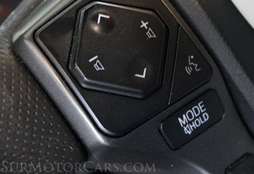 2017 Toyota Tacoma - Image 29