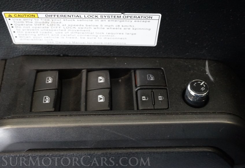 2017 Toyota Tacoma - Image 43