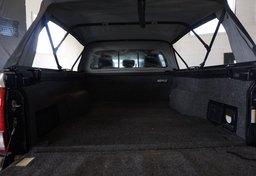 2017 Toyota Tacoma - Image 19