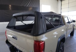 2017 Toyota Tacoma - Image 13