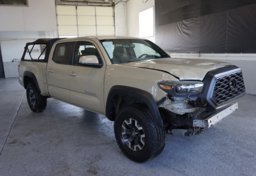 2017 Toyota Tacoma - Image 4