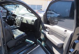 2006 Ford F-150 - Image 22