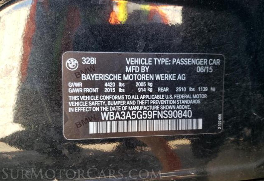 2015 BMW 3 Series - Image 12