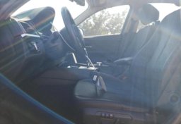 2015 BMW 3 Series - Image 7