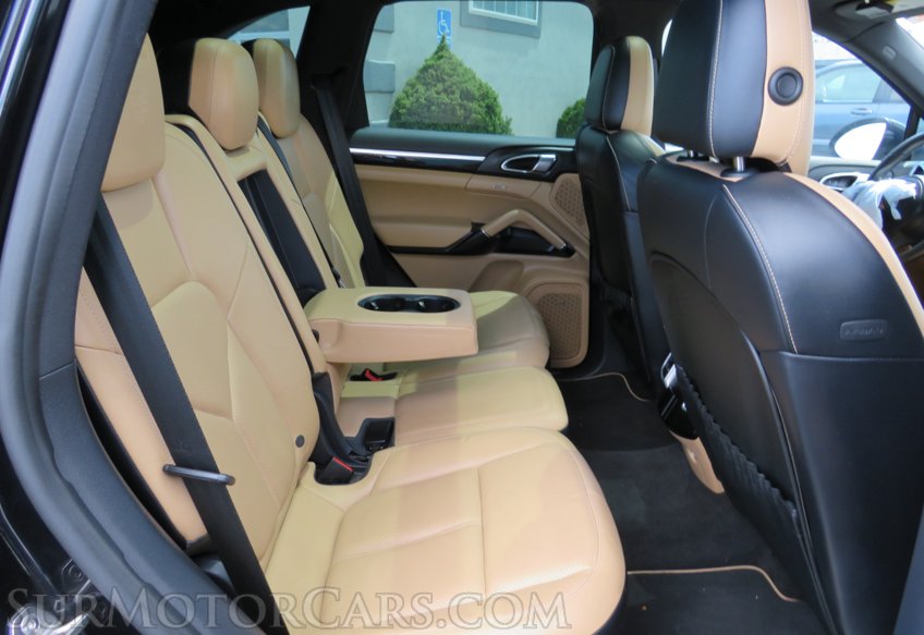 2014 Porsche Cayenne - Image 24