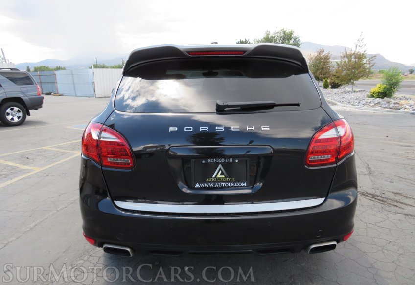 2014 Porsche Cayenne - Image 11