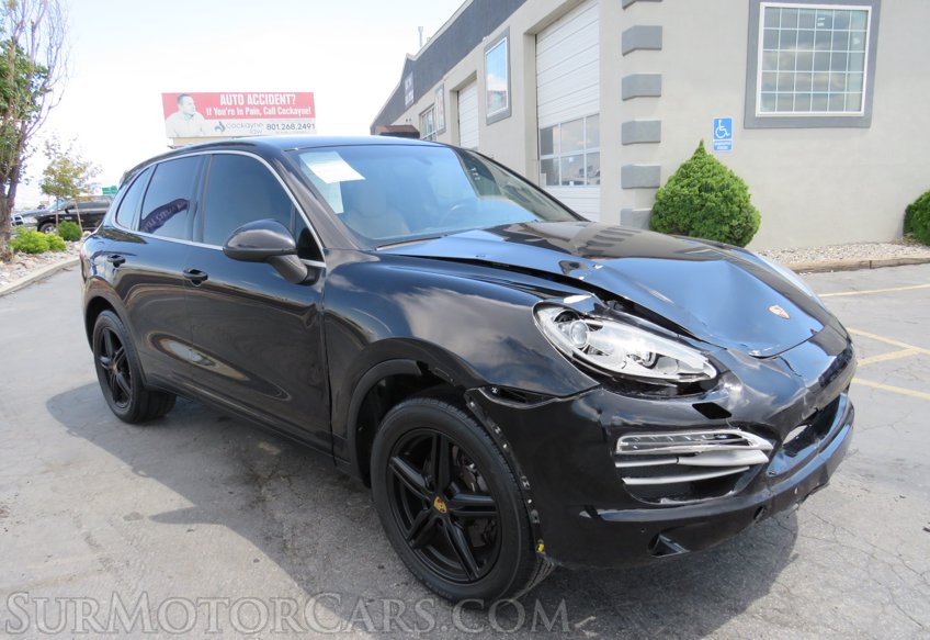 2014 Porsche Cayenne - Image 4