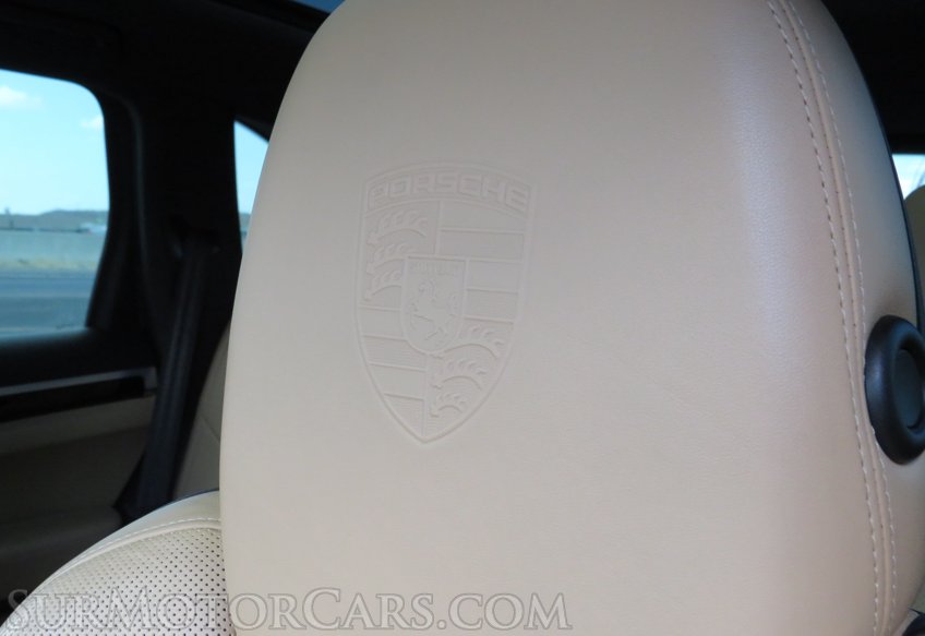 2014 Porsche Cayenne - Image 25