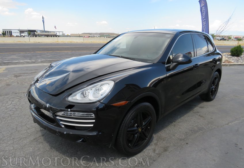 2014 Porsche Cayenne - Image 3
