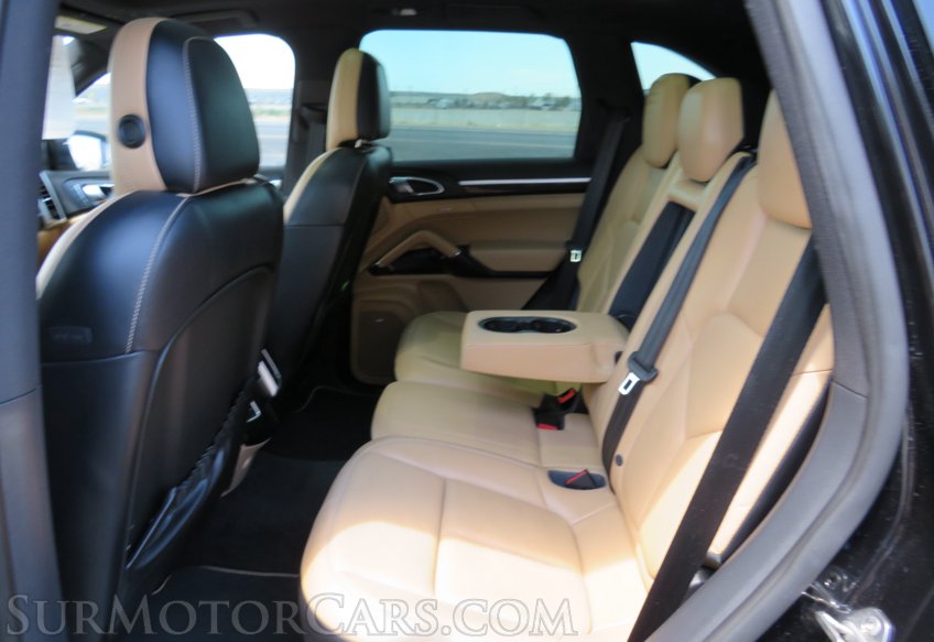 2014 Porsche Cayenne - Image 23