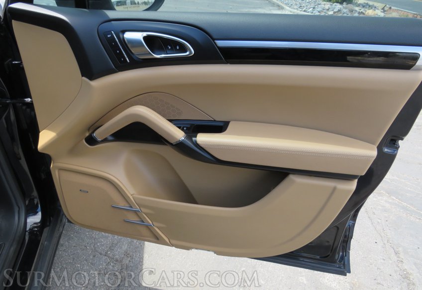 2014 Porsche Cayenne - Image 50